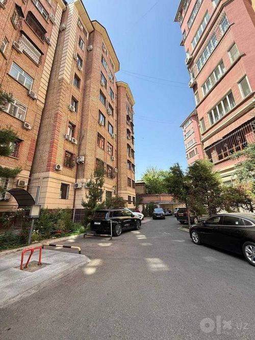 4-комнатная квартира, 140 м²