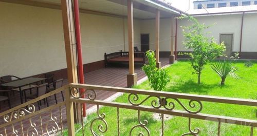 9-комнатный дом, 500 м²