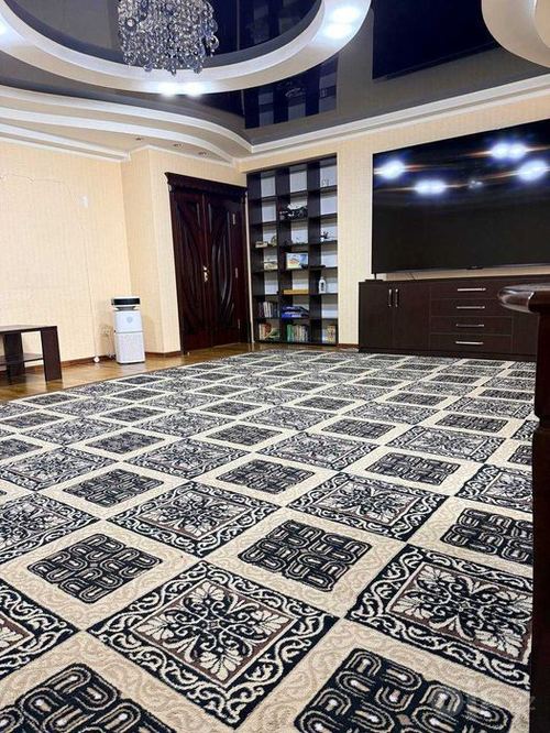 5-комнатная квартира, 170 м²