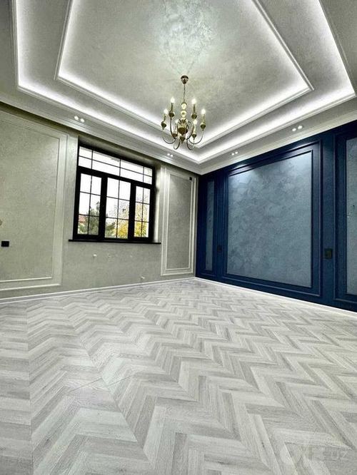 5-комнатный дом, 250 м²
