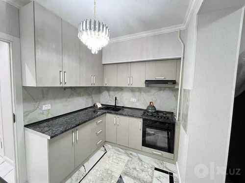 3-xonali kvartira, 70 m²