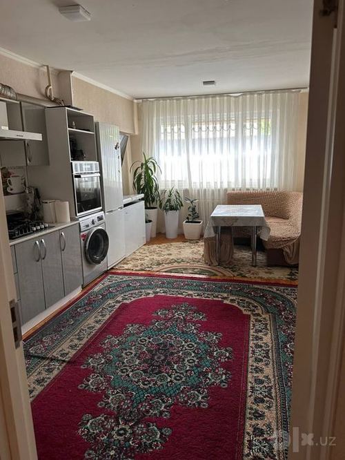 3-xonali kvartira, 90 m²