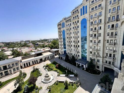 4-room apartment, 130 m²
