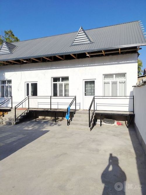 3-xonali uy, 300 m²
