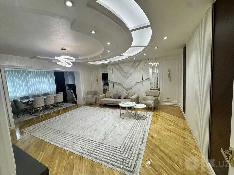 4-room apartment, 140 m², Tashkent, Chilanzar District, for sale