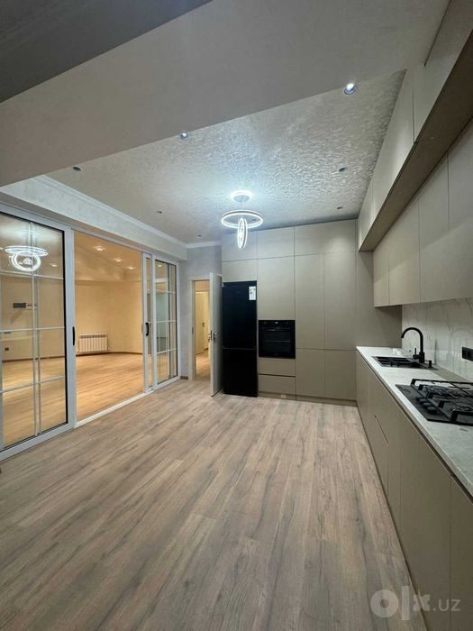 4-xonali kvartira, 160 m², Toshkent, Yunusobod tumani, sotuvga