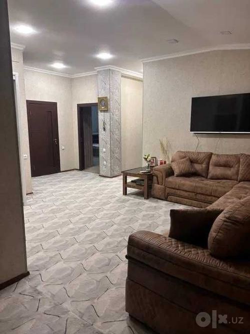 4-xonali kvartira, 110 m²