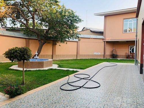 12-xonali uy, 600 m²