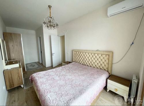 4-xonali kvartira, 96 m²