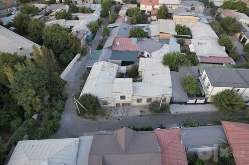 8-xonali uy, 501 m²
