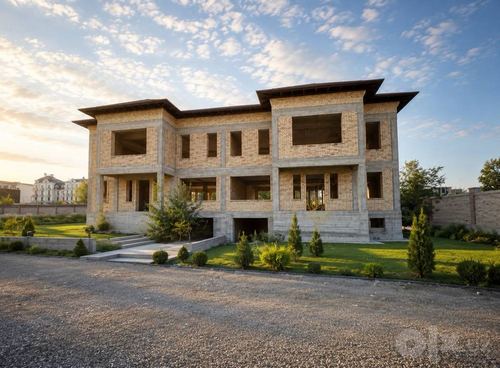 Здание 2700кв. 16сот Первая линия Американское пос. | Эльвина Remax