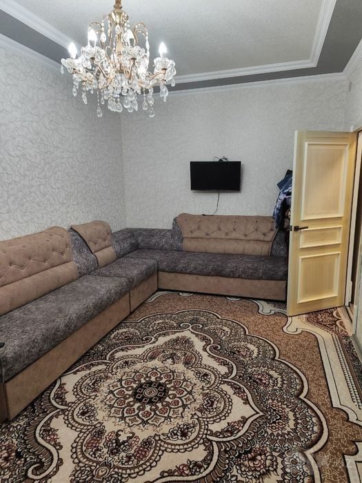 1-xonali kvartira, 48 m², Navoiy, ijaraga