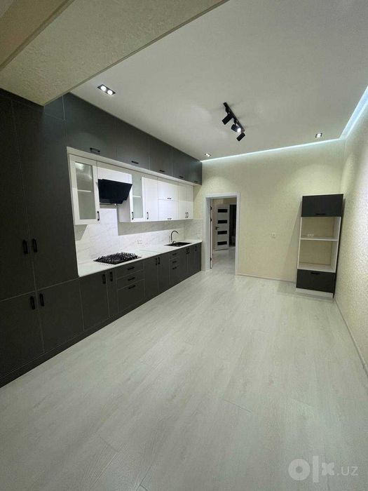 3-комнатная квартира, 117 м², Самарканд, на продажу