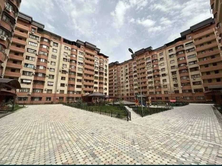 3-комнатная квартира, 80 м², Ташкент, Яккасарайский район, на продажу