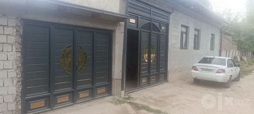 4-комнатная дача, 250 м²