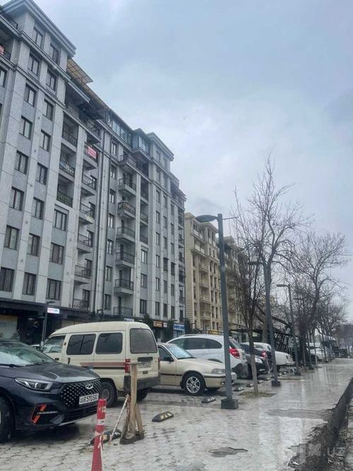 4-комнатная квартира, 140 м²