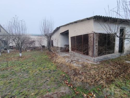 5-комнатная часть дома, 700 м²