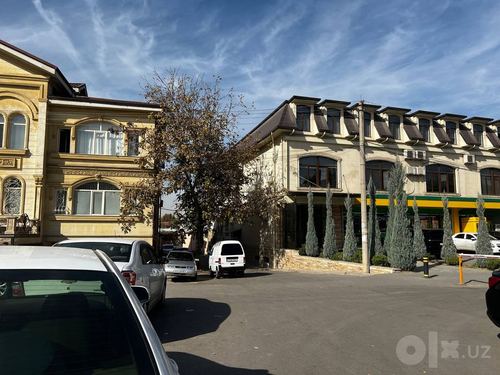 10-комнатный дом, 600 м²