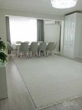 4-xonali kvartira, 103 m²