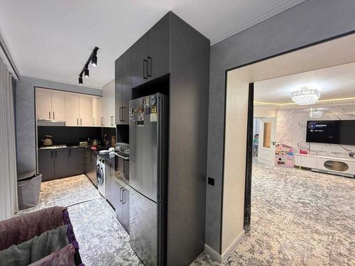3-xonali kvartira, 75 m²