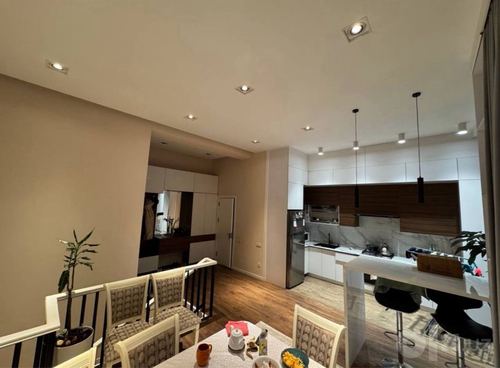 3-xonali kvartira, 83 m²