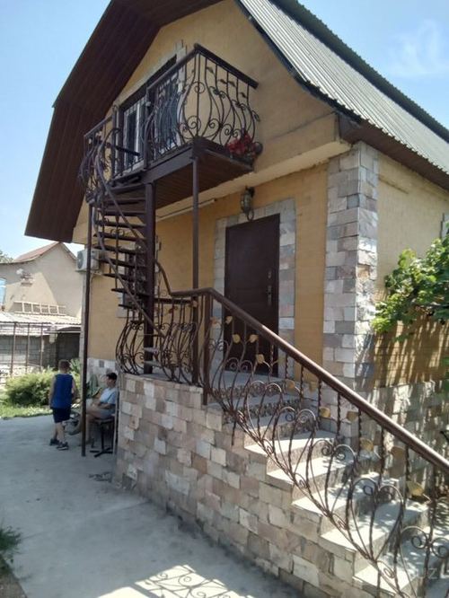 4-room dacha, 120 m²
