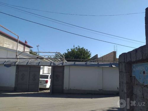 1-room house, 700 m²