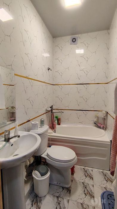 2-xonali kvartira, 42 m²