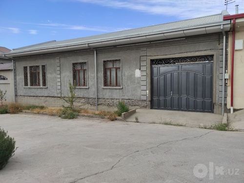 5-room house, 600 m²