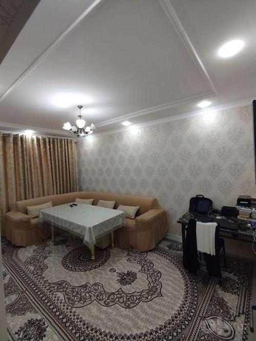 4-xonali kvartira, 80 m²