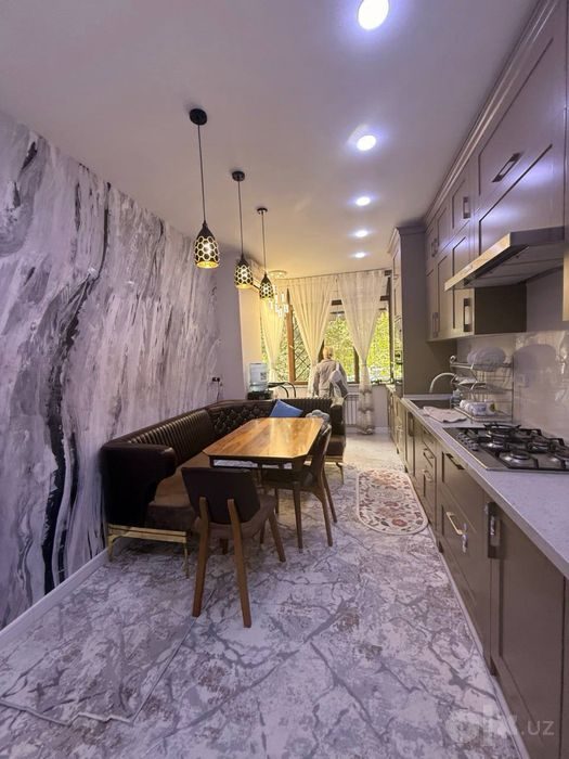 3-комнатная квартира, 100 м², Самарканд, в аренду