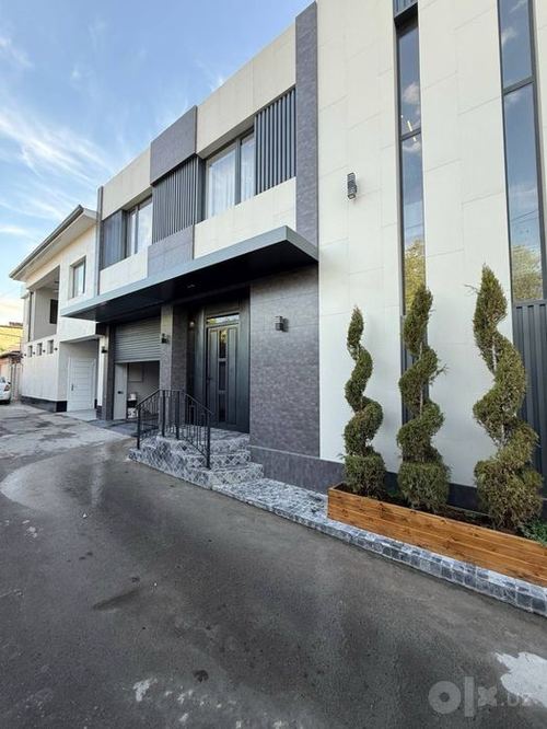 7-xonali uy, 350 m²