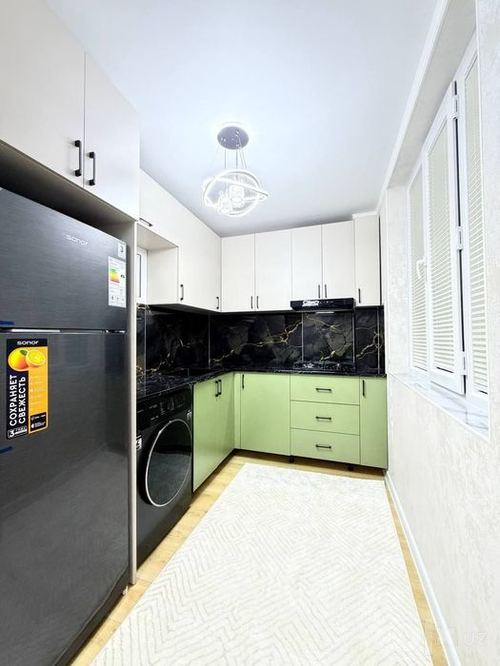 4-xonali kvartira, 78 m²
