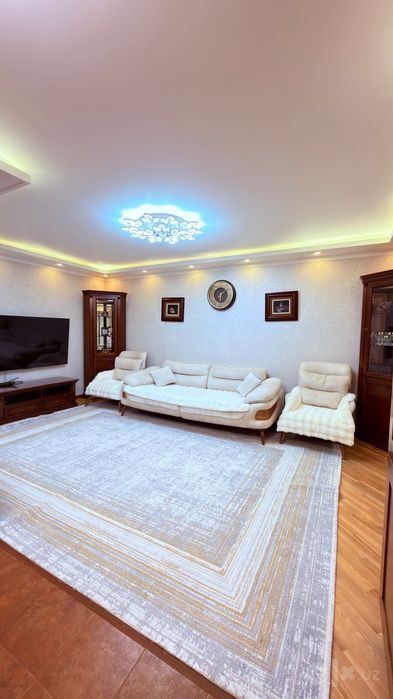 3-xonali kvartira, 80 m²