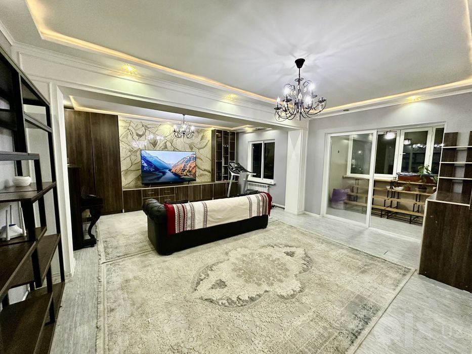 5-комнатная квартира, 115 м², Ташкент, Мирабадский район, на продажу