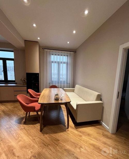 4-room apartment, 130 m²