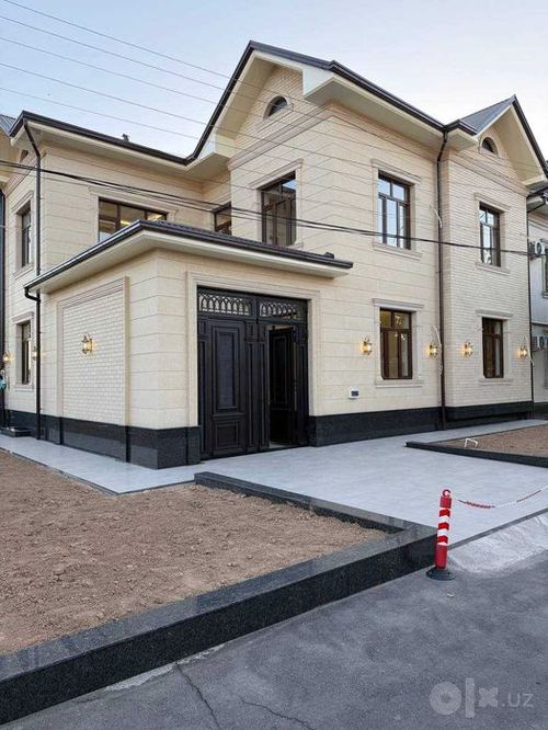 6-xonali uy, 300 m²