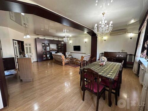 3-комнатная квартира, 132 м²