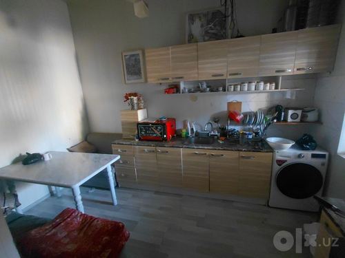 7-комнатная квартира, 250 м²