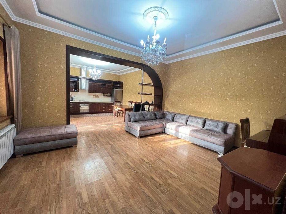 4-room house, 250 m², Tashkent, Mirabad District, for sale