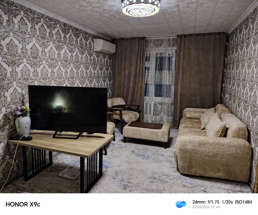 2-room apartment, 53 m², Navoi, for sale