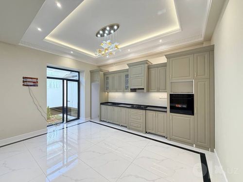 6-xonali uy, 270 m²