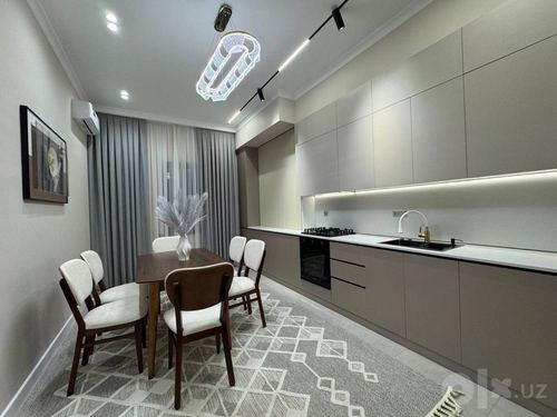 4-room apartment, 130 m²