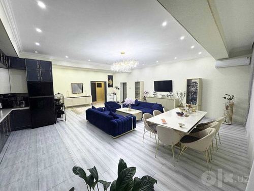 5-xonali kvartira, 163 m²