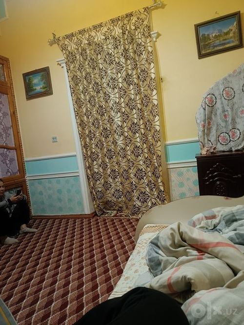 5-комнатная квартира, 2500 м²