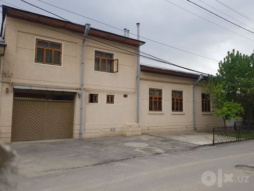 10-xonali uy, 600 m²