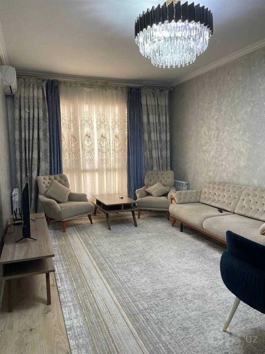 4-комнатная квартира, 100 м², Ташкент, Алмазарский район, в аренду