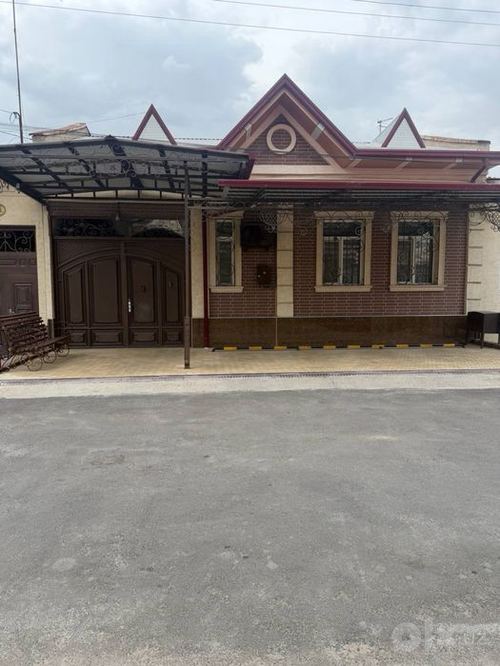 8-room house part, 500 m²