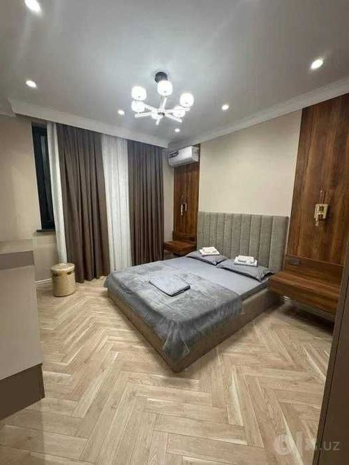 3-xonali kvartira, 82 m²