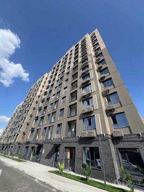 3-xonali kvartira, 94 m²